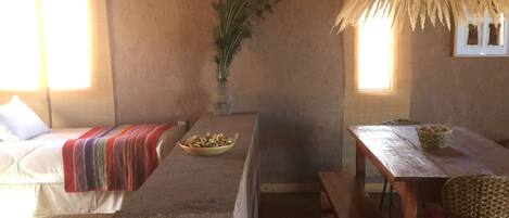 Standard Cottage, Terrace-( 6 Pax ) | In-room dining