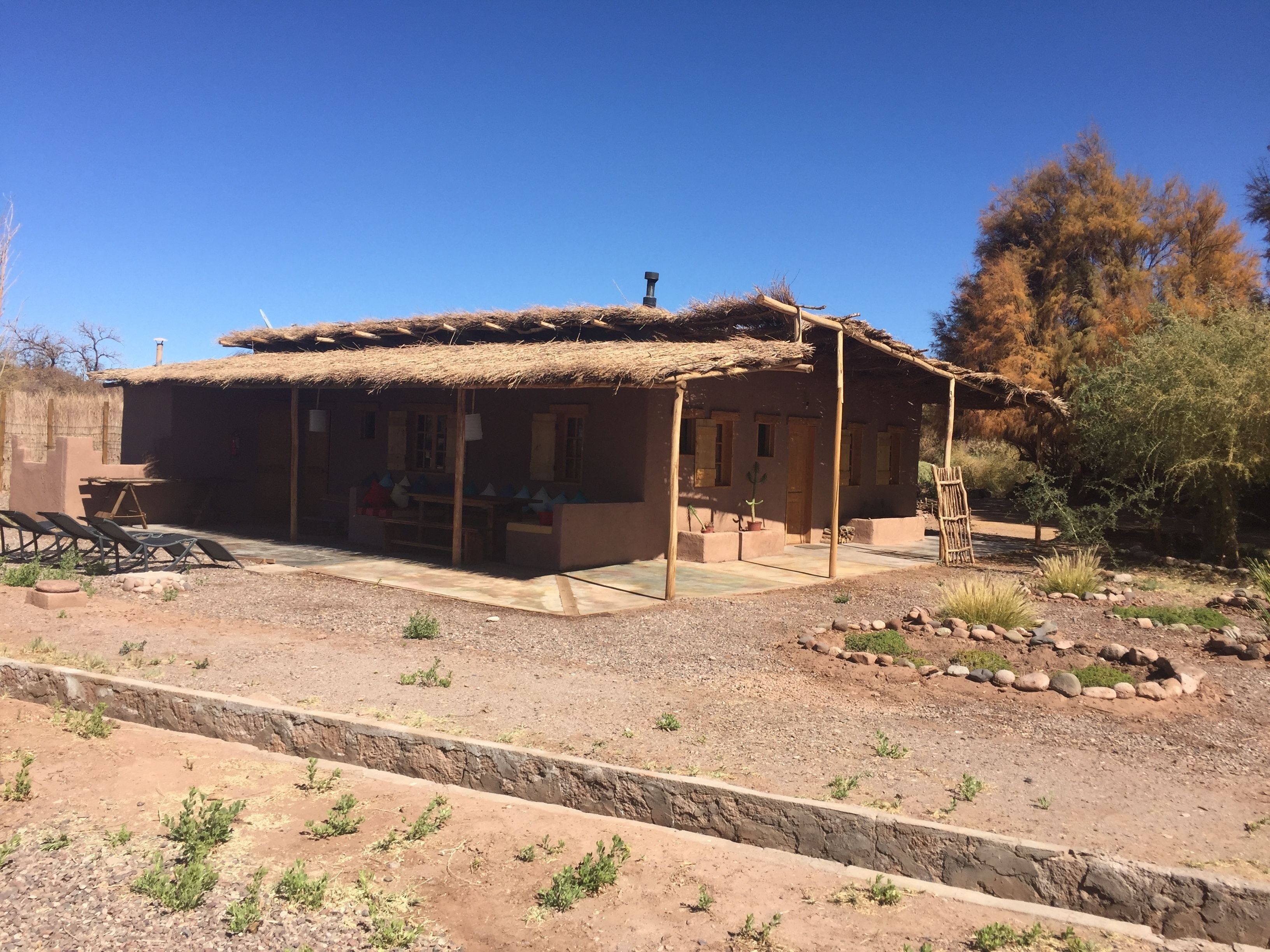 Standard Cottage, Terrace-( 4 Pax ) | 1 kamar tidur dan seprai linen