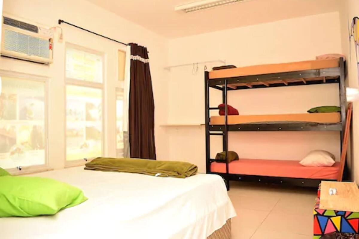 Family Room (Private) | Blackout drapes, free WiFi