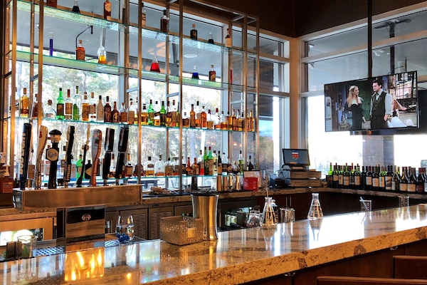 Bar (en el alojamiento)