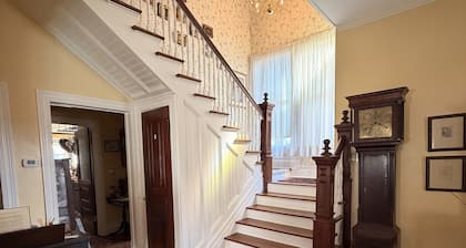 Hanna House Bed & Breakfast