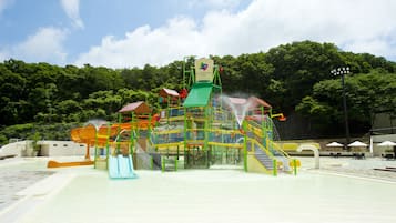 Seasonal outdoor pool, open 10:00 AM to 5:00 PM, lifeguards on site