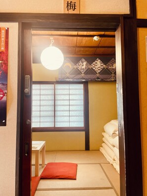 Rom – standard | Skrivebord, wi-fi (inkludert) og sengetøy