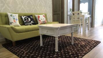 1 bedroom, individually furnished, desk, blackout curtains