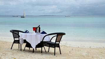 Spécialités Cuisine locale et internationale