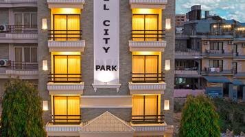 Front of property - evening/night