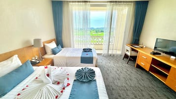 Minibar, in-room safe, desk, rollaway beds