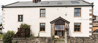 Stanley Lodge Farmhouse