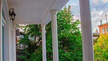 Deluxe Double Room, Balcony | Balcony