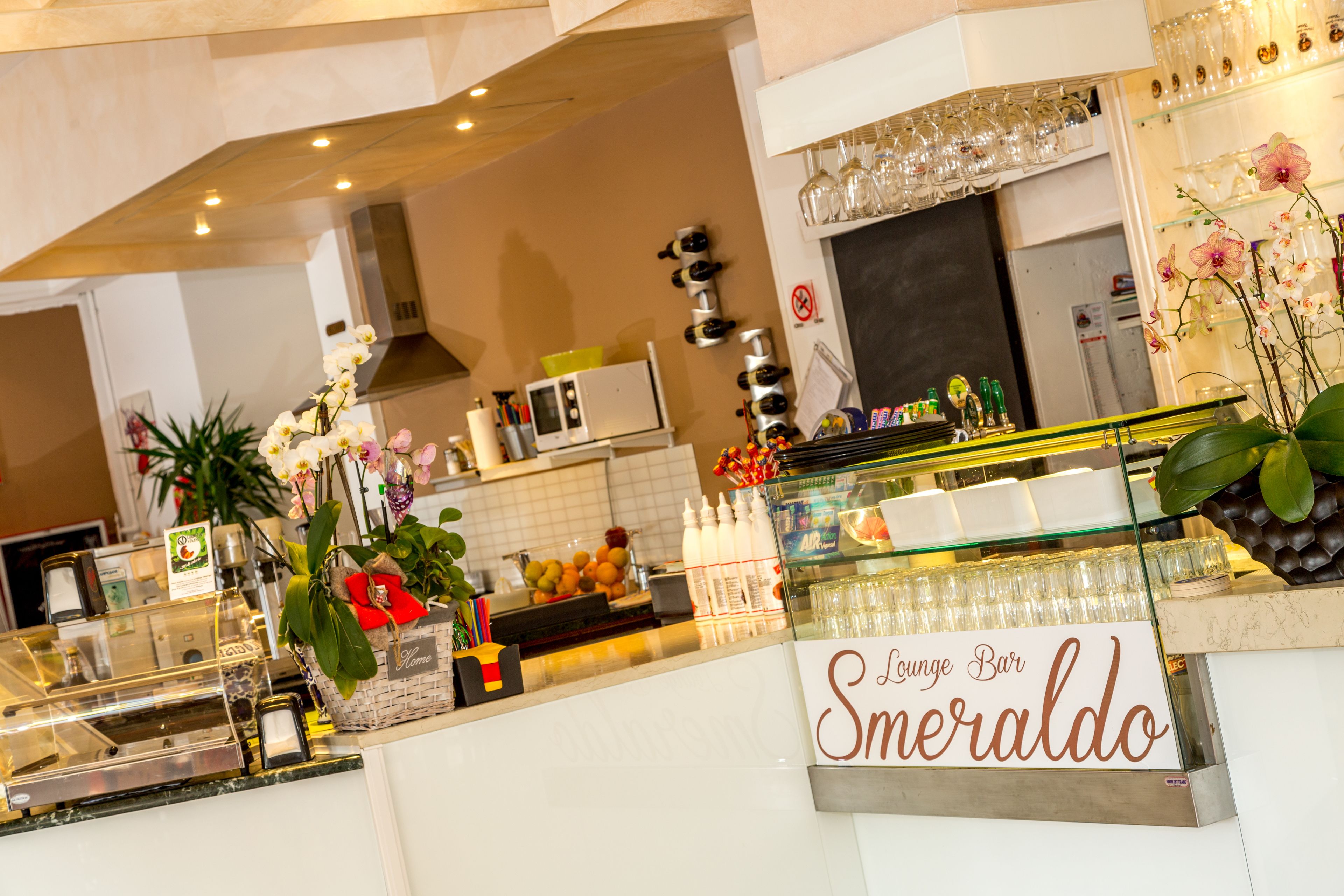 Bar (en el alojamiento)