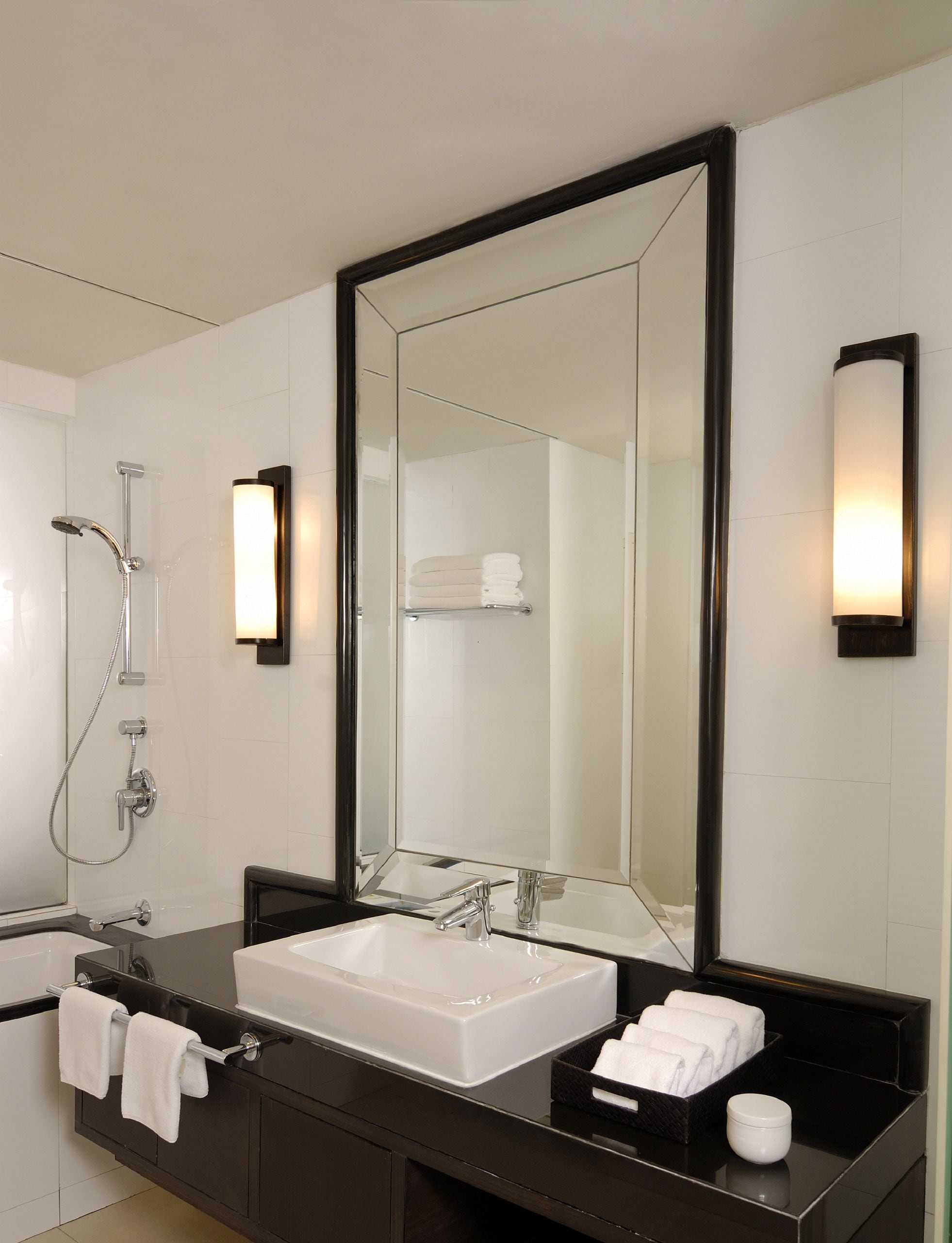 penthouse suite  | bathroom | shower, free toiletries, hair dryer, bidet