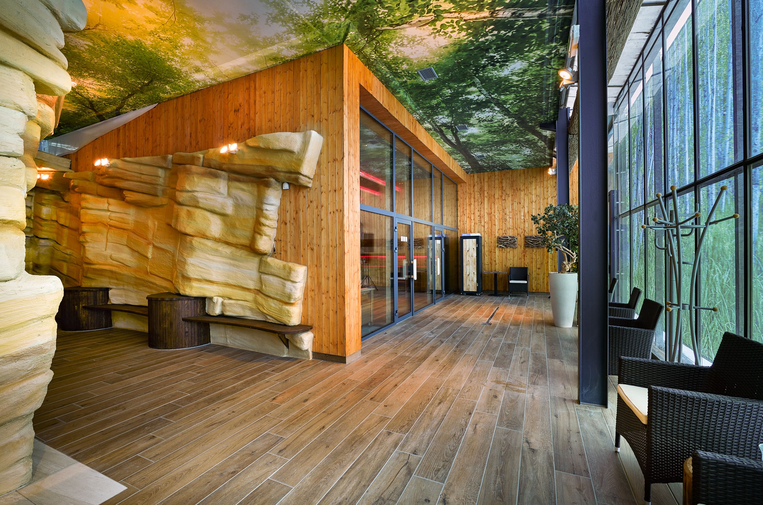 sauna, hot springs/mineral springs, body treatments, hot stone massages