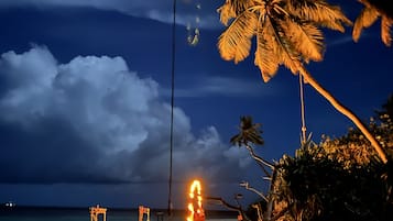 Rannalla, laitesukellusmahdollisuus