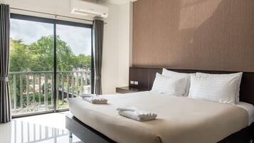 Cortinas opacas y wifi gratis