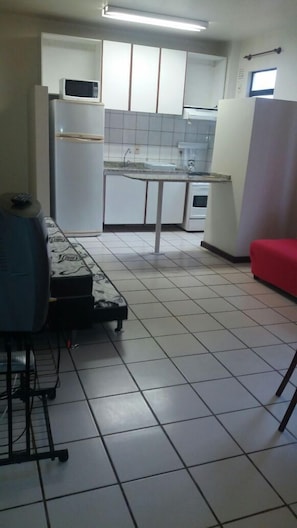 Apartamento | Área de estar | TV