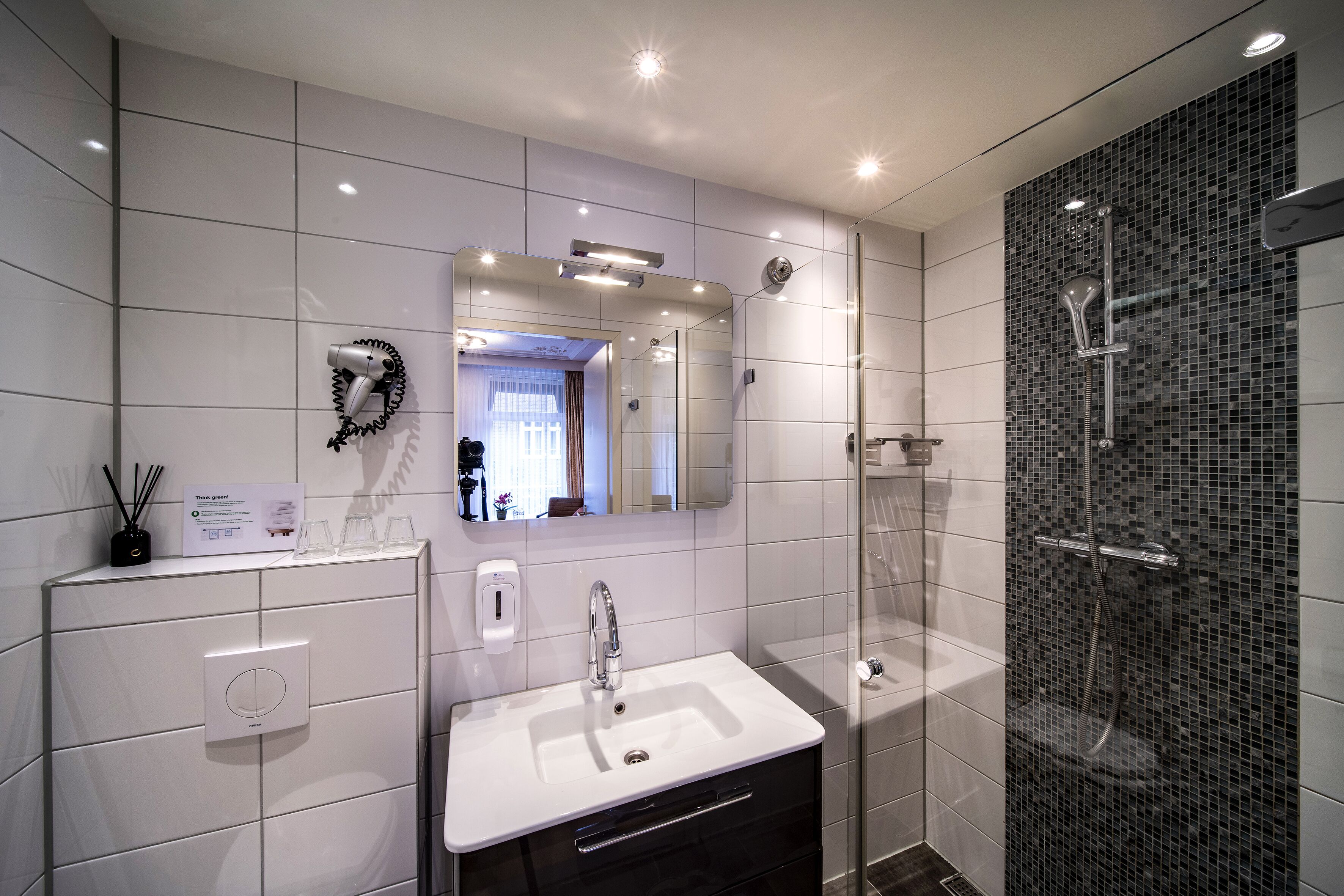 comfort triple room | bathroom | shower, rainfall showerhead, free toiletries, hair dryer