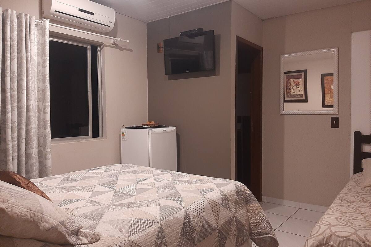 Suite, 1 Double Bed (Frigobar) | Free WiFi