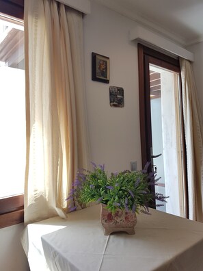 Family Apartment, 2 Bedrooms with Kitchen and Pool View  | Living area | 32-inch LCD TV with satellite channels, TV - Bodrum Stone House Hotel (Bodrum)