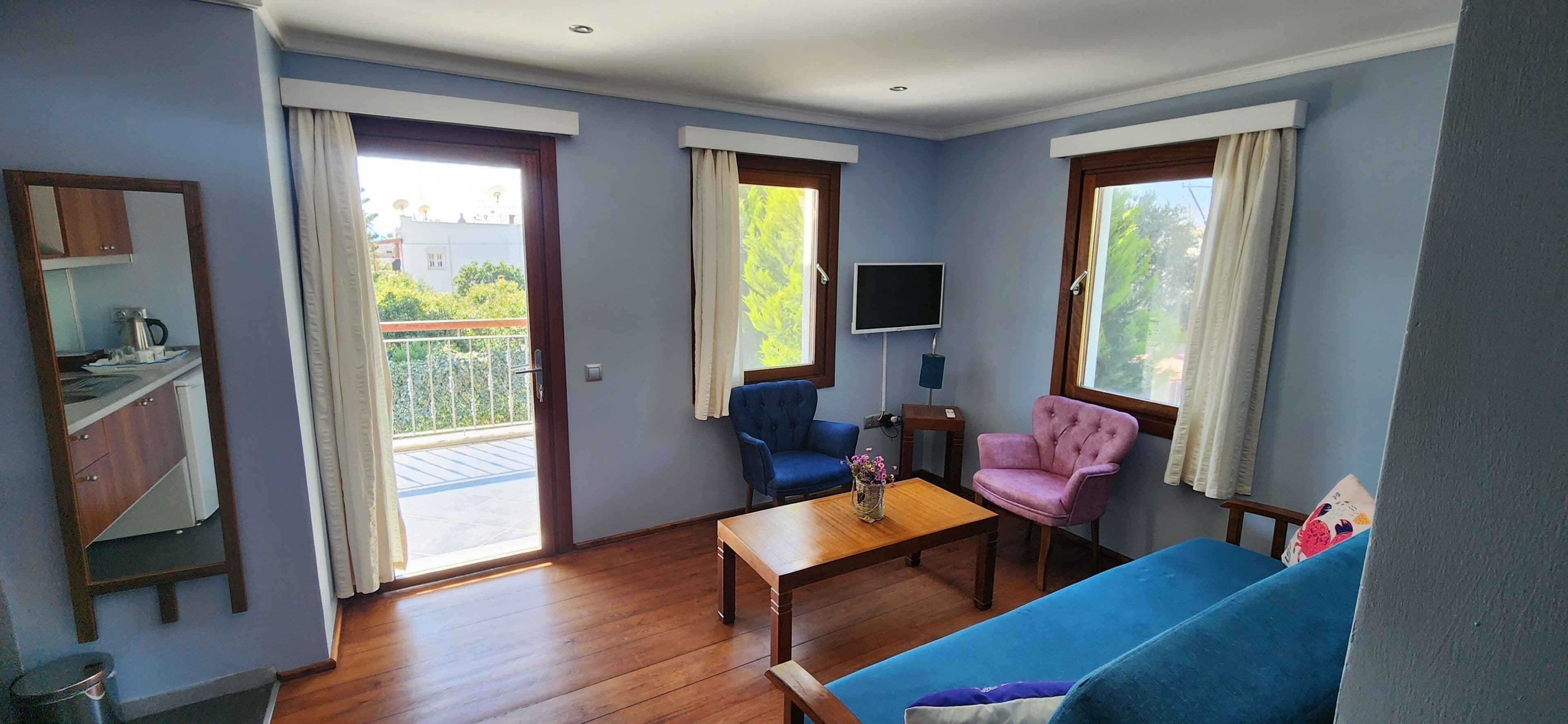 1 bedroom, Egyptian cotton sheets, premium bedding