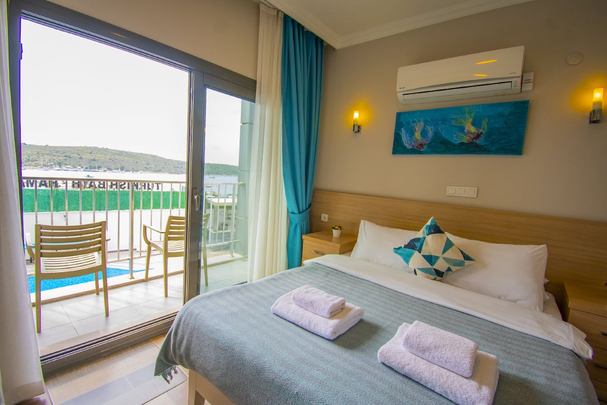 Apartamento, vista para o mar | 1 quarto, roupas de cama premium, quartos à prova de som