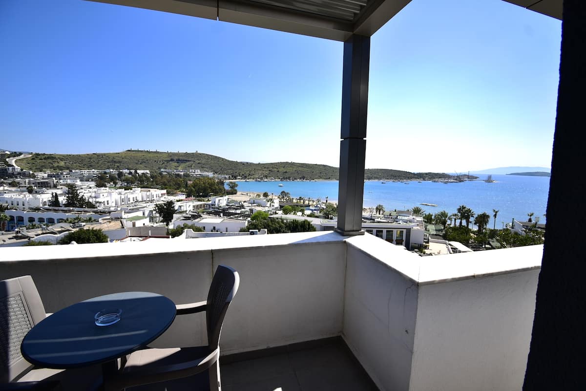 Estúdio, vista para o mar | 1 quarto, roupas de cama premium, quartos à prova de som