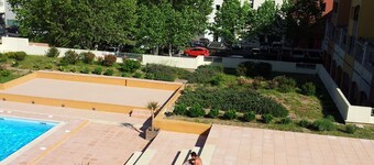Estudio para 4 personas con piscina en CAP D'Agde