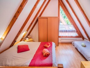 1 chambre, fer et planche Ă repasser, Wi-Fi gratuit, draps fournis