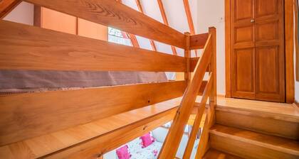 Pavillon Pinot Noir (Cottage) with terrace and parking