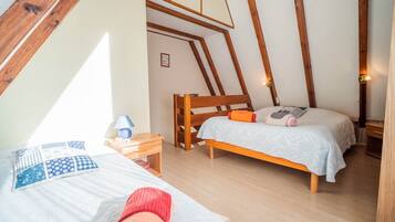 1 makuuhuone, silitysrauta/-lauta, ilmainen Wi-Fi, vuodevaatteet