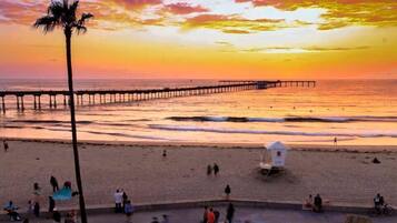 Sun-loungers, beach towels