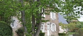 Charm & calm for two in the countryside near Mont St Michel