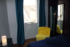 3 bedrooms, iron/ironing board, travel crib, free WiFi