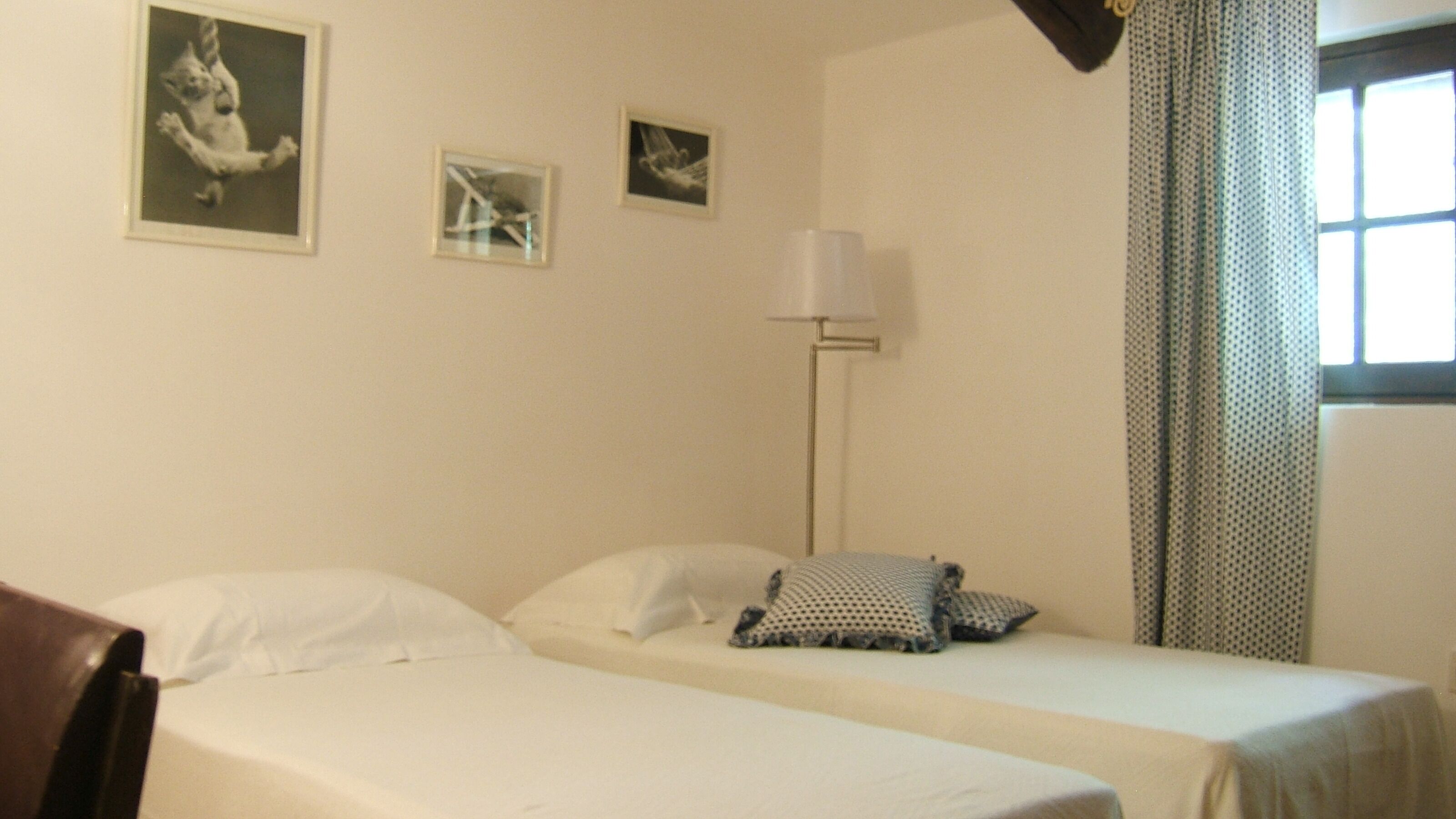 2 bedrooms, iron/ironing board