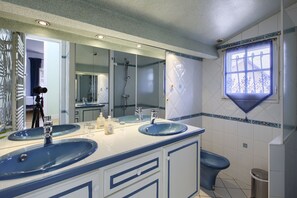 Hair dryer, towels, toilet paper