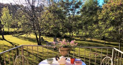 Gßte avec grand jardin au coeur des sites du Périgord. 2 à 6 pers