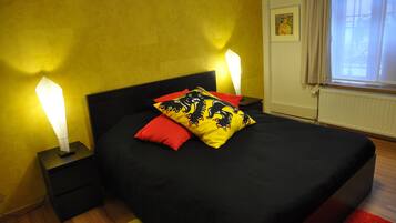 2 chambres, fer et planche Ă repasser, Wi-Fi gratuit, draps fournis