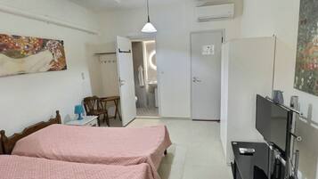 1 chambre, bureau, Wi-Fi gratuit, draps fournis