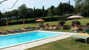 Piscina a l'aire lliure