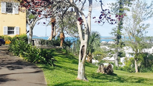  'Panatola' Studio with Breathtaking Views - Close to beach