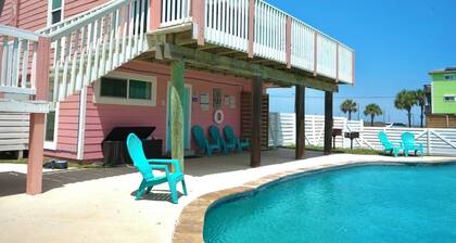 2 min walk to beach Casa By The Sea Unit C W/Pool