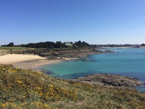 Beach nearby - Gîte du Doux Verger, 3-star house, Wifi fibre, Pets and ANCV cheques (Saint-Lunaire)