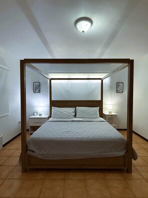 3 bedrooms, iron/ironing board, travel cot, WiFi