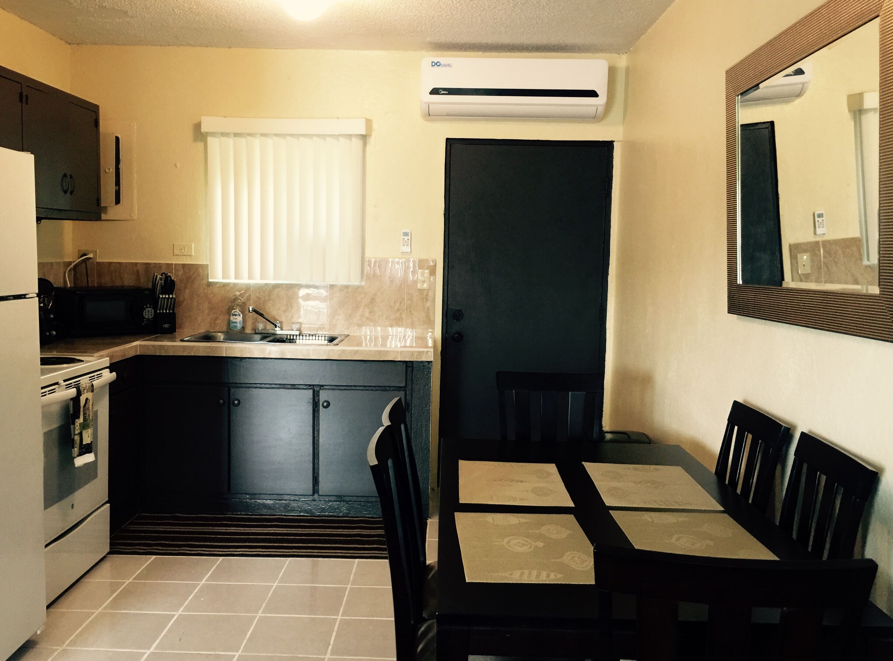 Mikrobølgeovn, ovn, brødrister