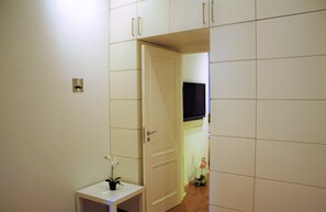 1 Schlafzimmer, Schreibtisch, Bügeleisen/Bügelbrett, kostenloses WLAN