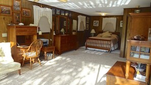 2 Schlafzimmer, BĂŒgeleisen/BĂŒgelbrett, kostenloses WLAN, BettwĂ€sche