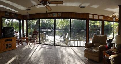 Luonnon rakastajan paratiisi - Aucillan joki St. Marks National Wildlife Refuge