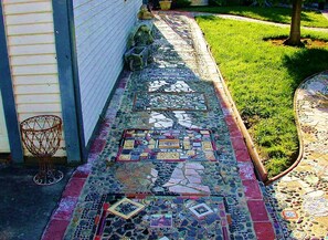 Property grounds -  VICTORIAN PARADISE WITH INTELLIBED BED IN DOWNTOWN CAMPBELL (Campbell)