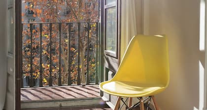 ZENTRALES 4BR / 2BR FAMILIENAPARTMENT mit KLIMAANLAGE, WIFI, LIFT