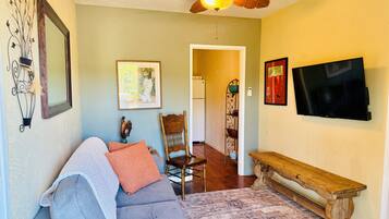 Smart TV, DVD player, books, streaming services