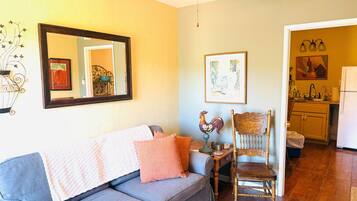 Smart TV, DVD player, books, streaming services